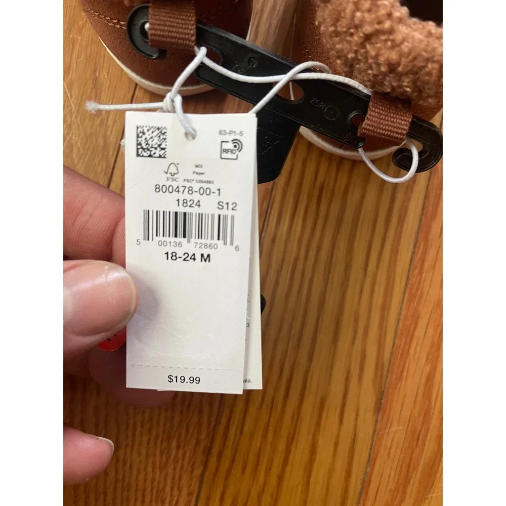 Old Navy Toddler Faux Leather Sherpa Lined High Top Sneakers Brown 18-24M NEW